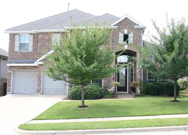 Property at 3412 Hofstra Dr, Denton, TX 76210, 5 beds, 3.5 baths