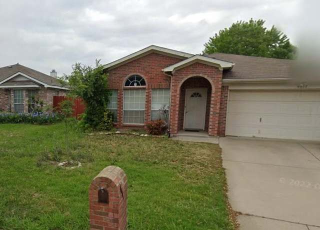Property at 4017 Staghorn Cir N, Fort Worth, TX 76137, 3 beds, 2 baths