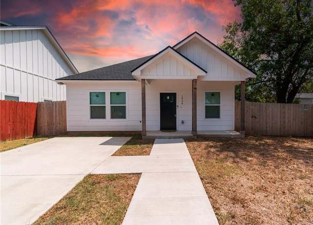 Property at 1924 Summer Ave, Waco, TX 76708, 3 beds, 2 baths