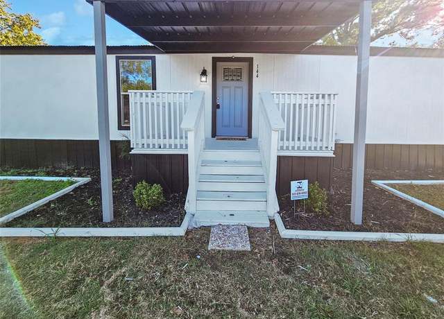 Property at 144 Superstar Dr, Trinidad, TX 75163, 2 beds, 2 baths