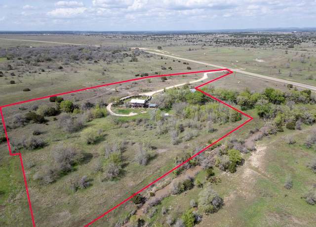 Property at 6562 E Highway 36, Hamilton, TX 76531, 3 beds, 2 baths