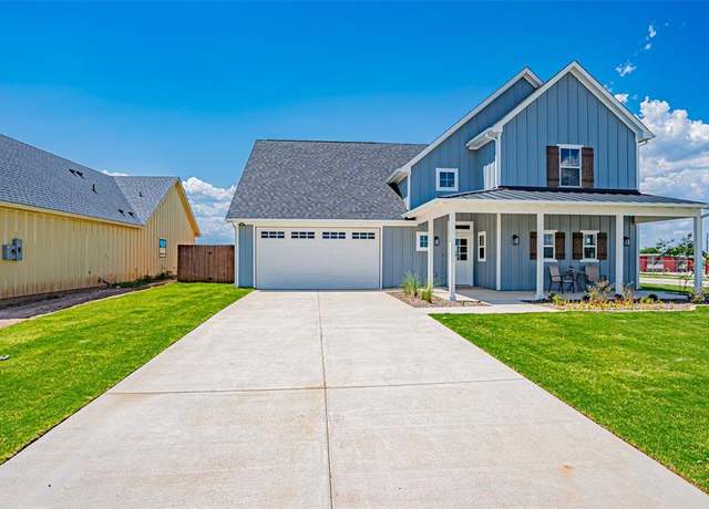 Property at 1508 Great Bend Dr, Granbury, TX 76048, 4 beds, 3 baths