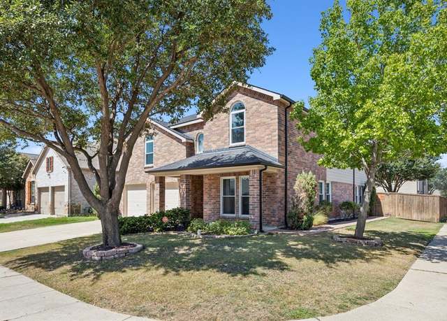 Property at 208 Bluefinch, Little Elm, TX 75068, 4 beds, 2.5 baths