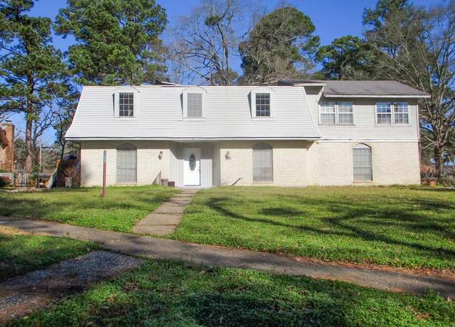 Property at 6000 Fox Point Cir, Shreveport, LA 71129, 4 beds, 2.5 baths