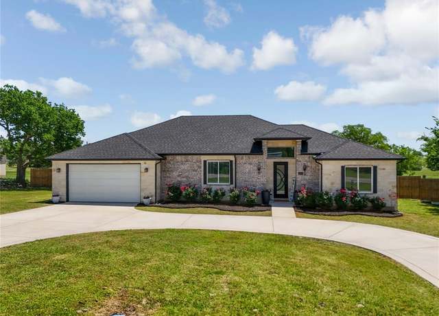 Property at 203 Mcelroy St, Southmayd, TX 76273, 3 beds, 2 baths