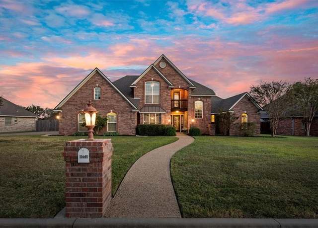 Property at 1212 Thistle Park Dr, Robinson, TX 76706, 4 beds, 2.5 baths