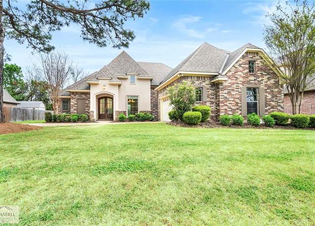 Property at 1517 Garland Pl, Shreveport, LA 71105, 3 beds, 2 baths