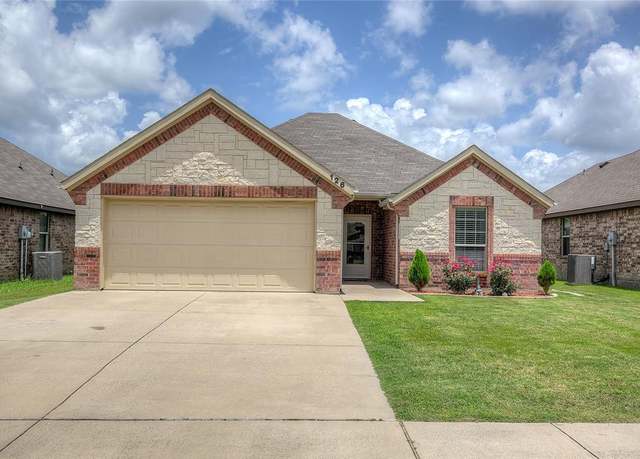 Property at 126 Comanche Dr, Greenville, TX 75402, 3 beds, 2 baths