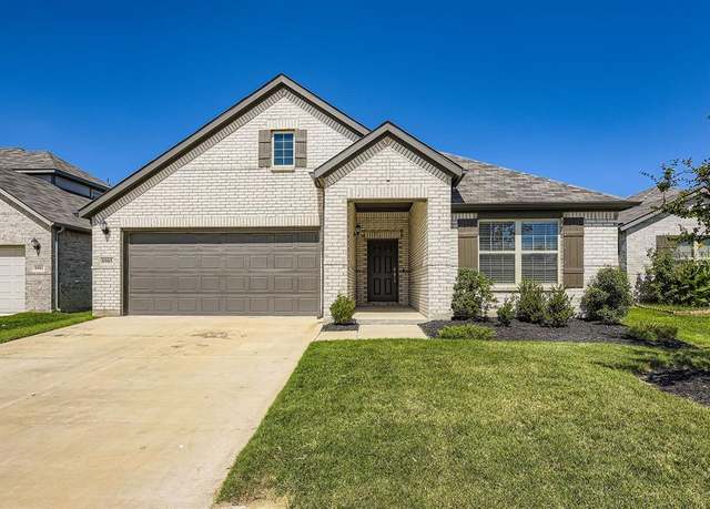 Property at 8905 Copper River Dr, Fort Worth, TX 76131, 4 beds, 3 baths
