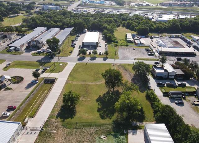 Property at 2412 Travis St, Sherman, TX 75092