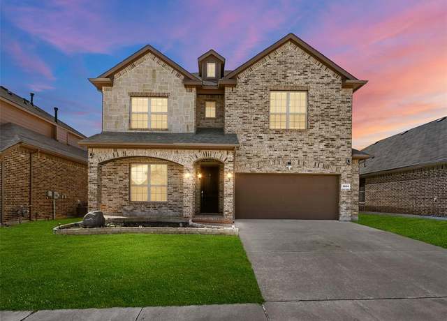 Property at 3608 Helm Ln, Denton, TX 76210, 4 beds, 2.5 baths