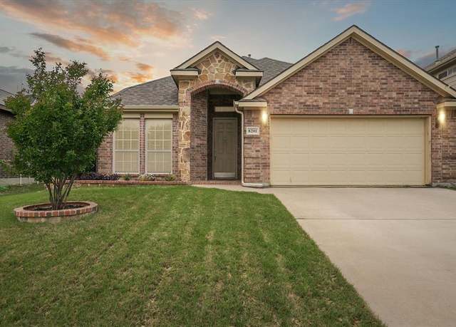 Property at 8201 Misty Water Dr, Fort Worth, TX 76131, 3 beds, 2 baths