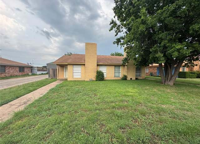 Property at 397 Somerset Pl, Abilene, TX 79601, 2 beds, 2 baths