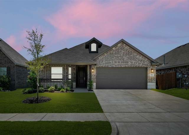 Property at 914 Madeline Ln, Cleburne, TX 76033, 3 beds, 2 baths