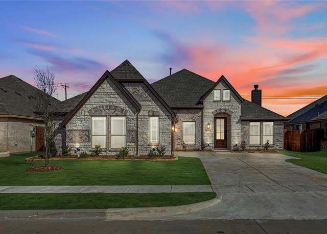 Property at 4009 Rayfield Ln, Mesquite, TX 75181, 3 beds, 2.5 baths