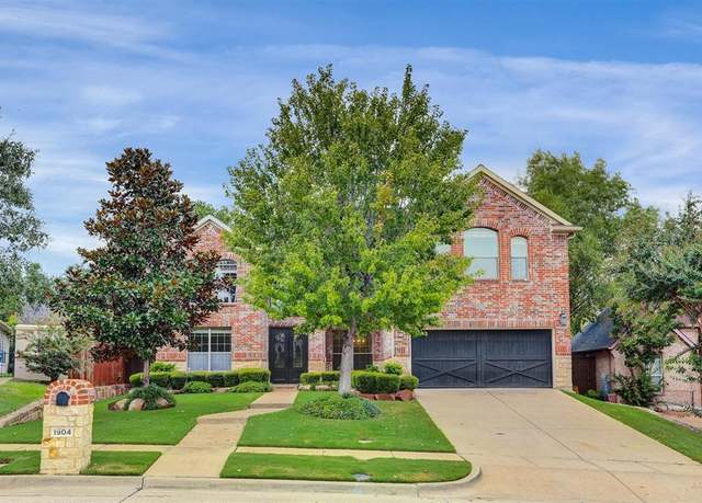 Property at 1904 Templegate Dr, Mckinney, TX 75072, 5 beds, 3.5 baths