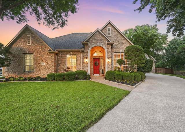 Property at 1403 Chelsea Cir, Southlake, TX 76092, 3 beds, 2.5 baths