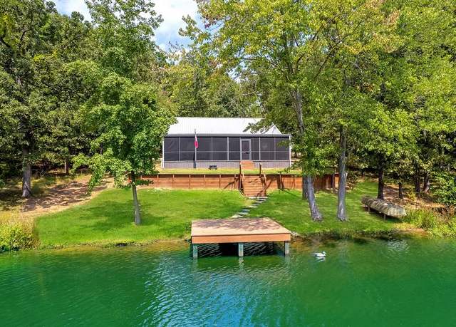 Property at 132 King George Rd, Scroggins, TX 75480, 2 beds, 3 baths