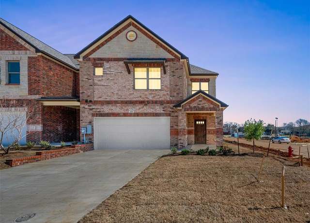 Property at 3328 Shivers Dr, Grand Prairie, TX 75050, 3 beds, 2.5 baths