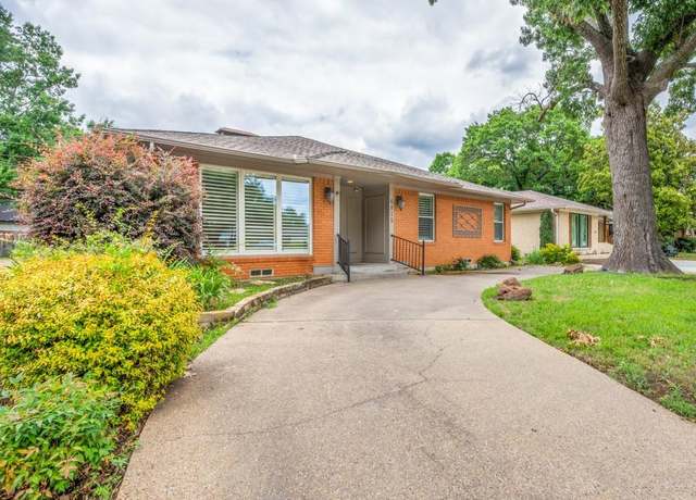 Property at 6815 E Mockingbird Ln, Dallas, TX 75214, 3 beds, 2 baths