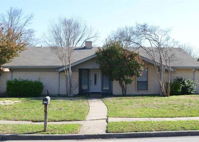 Property at 1034 Holland Dr, Garland, TX 75040, 3 beds, 2 baths