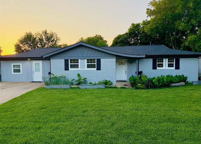 Property at 910 Clebud Dr, Euless, TX 76040, 4 beds, 2 baths