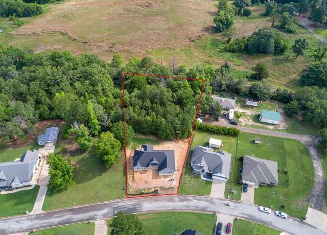 Property at 24062 Sun Ridge Rd, Lindale, TX 75771, 4 beds, 2 baths