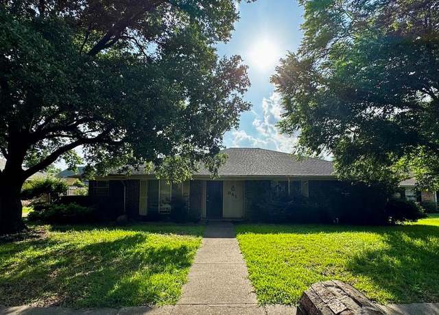 Property at 841 Norton Dr, Mesquite, TX 75149, 4 beds, 3 baths