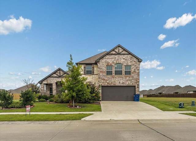 Property at 421 Trailhouse Ln, Forney, TX 75126, 4 beds, 2.5 baths