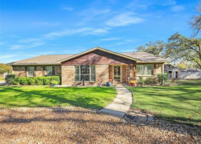 Property at 305 Dena, Krugerville, TX 76227, 3 beds, 2 baths