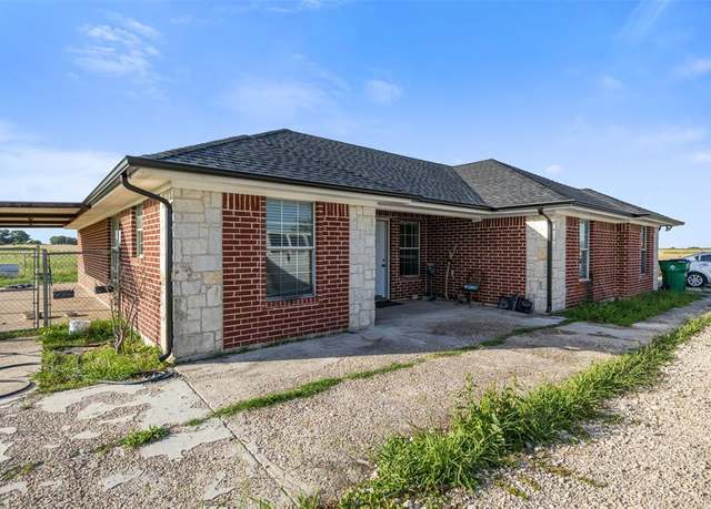 Property at 411 FM 879, Waxahachie, TX 75165, 3 beds, 2 baths
