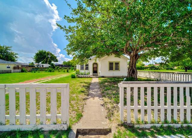 Property at 617 Blandin St, Fort Worth, TX 76111, 3 beds, 2 baths