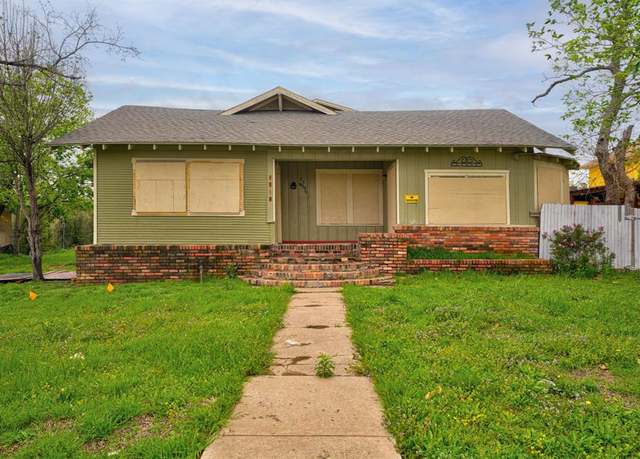 Property at 2309 Oakland Blvd, Fort Worth, TX 76103, 3 beds, 2 baths