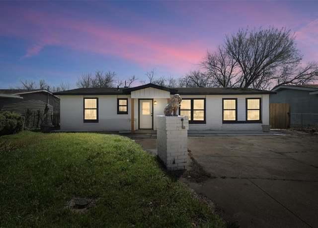 Property at 5532 Burton Ave, Fort Worth, TX 76119, 4 beds, 2 baths