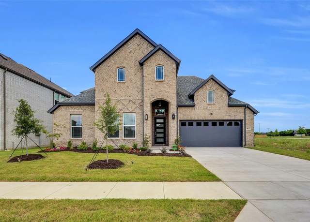 Property at 9612 Roehampton Dr, Mesquite, TX 75126, 5 beds, 3.5 baths