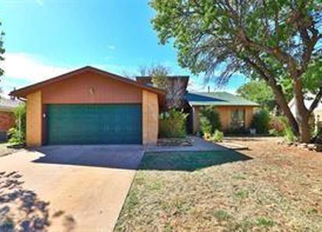 Property at 5325 Hunters Cir, Abilene, TX 79606, 3 beds, 2 baths