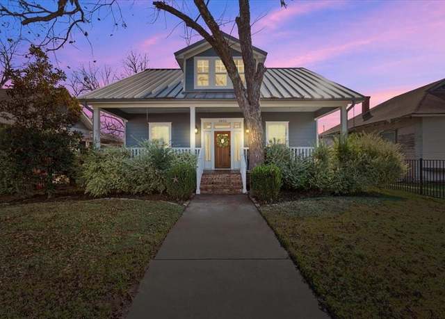 Property at 1902 Alexander Ave, Waco, TX 76708, 4 beds, 2 baths