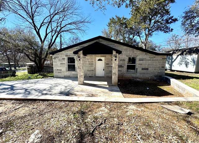 Property at 3100 Beechwood St, Granbury, TX 76048, 3 beds, 2 baths