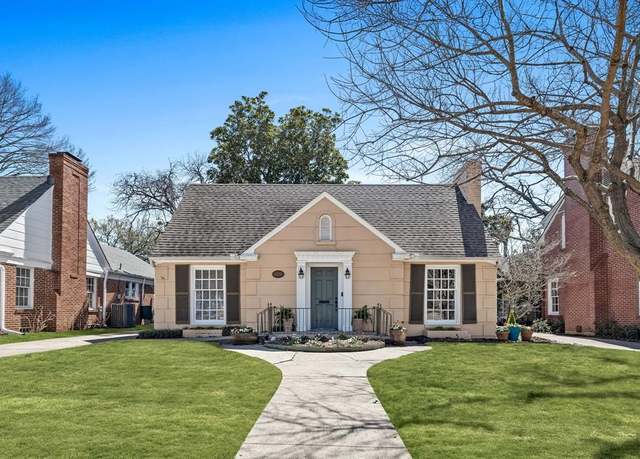 Property at 6018 Mccommas Blvd, Dallas, TX 75206, 3 beds, 2 baths