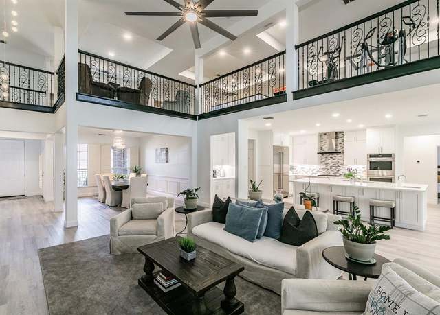 Property at 12548 Avondale Ridge Dr, Fort Worth, TX 76179, 5 beds, 5 baths