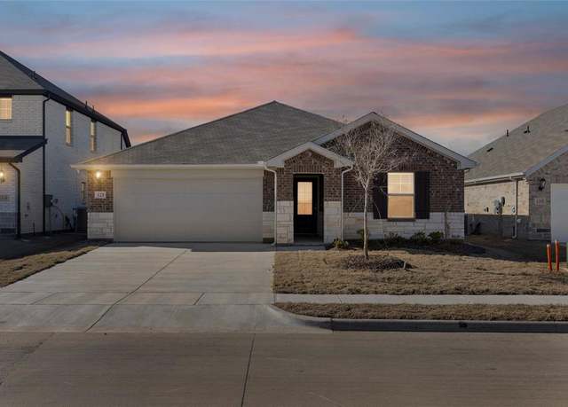 Property at 125 Lost Creek Trl, Greenville, TX 75402, 3 beds, 2 baths