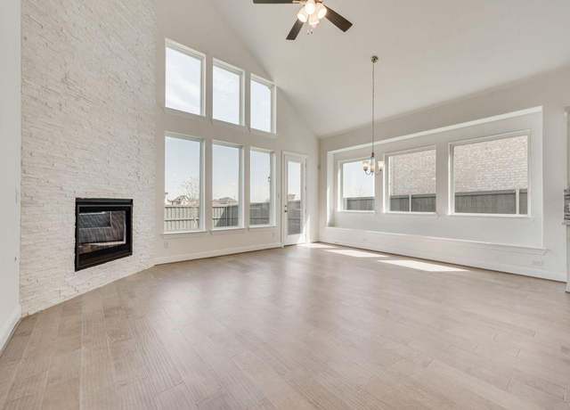 Property at 3538 Coneflower Trl, TX 76084, 4 beds, 3 baths