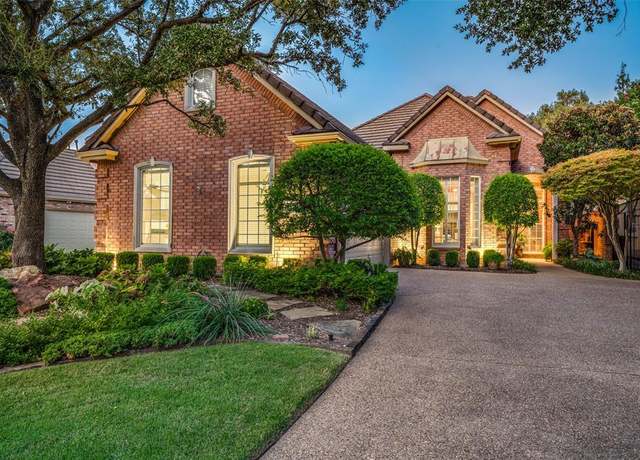 Property at 6 Fairway Dr, Frisco, TX 75034, 3 beds, 2.5 baths