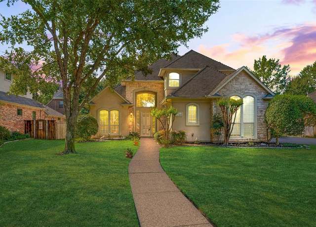 Property at 307 Skyline Dr, Trophy Club, TX 76262, 4 beds, 3.5 baths