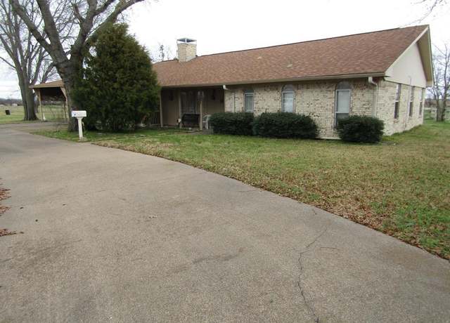 Property at 1001 S Sutton St, Mabank, TX 75147, 3 beds, 2 baths