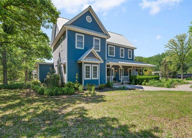 Property at 540 County Road 3341, Paradise, TX 76073, 4 beds, 4 baths