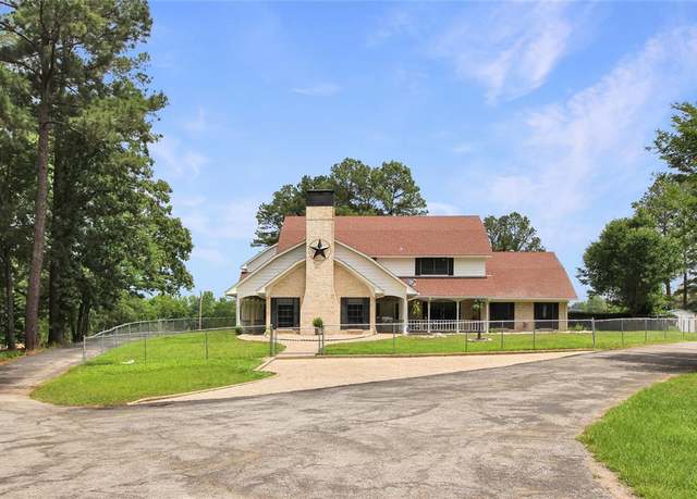 Property at 19413 US Highway 79 E, Jacksonville, TX 75766, 5 beds, 4 baths