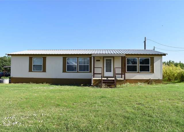 Property at 1301 E Pontotoc, Mason, TX 76856, 3 beds, 2 baths