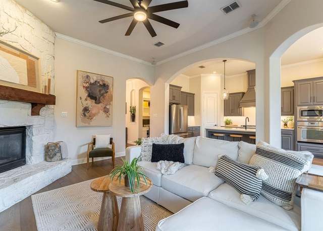 Property at 2603 Broadway Dr, Trophy Club, TX 76262, 3 beds, 2.5 baths