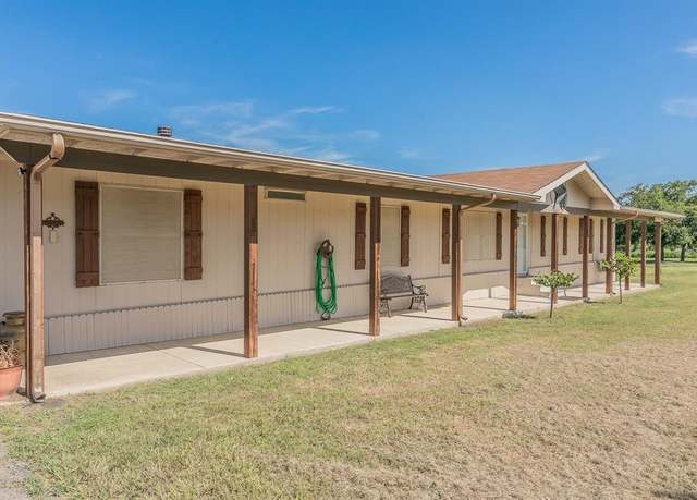 Property at 6117 County Road 915, Joshua, TX 76058, 4 beds, 2 baths